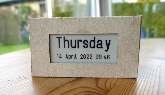 Arduino E-Paper Clock & Calendar